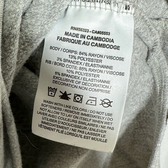 YOGA FLEECE DRI-FIT PULLOVER IN GREY HEATHER/ SUMMIT WHITE - medium - Picture 6 of 6